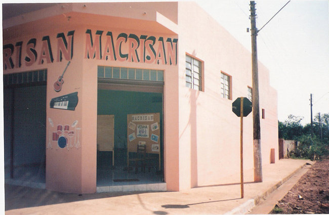Foto tirada em 1999, a MACRISAN foi fundada em 1997 em fevereiro.